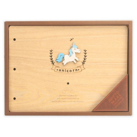 WOODEN ALBUM UNICORN 28 SHEETS